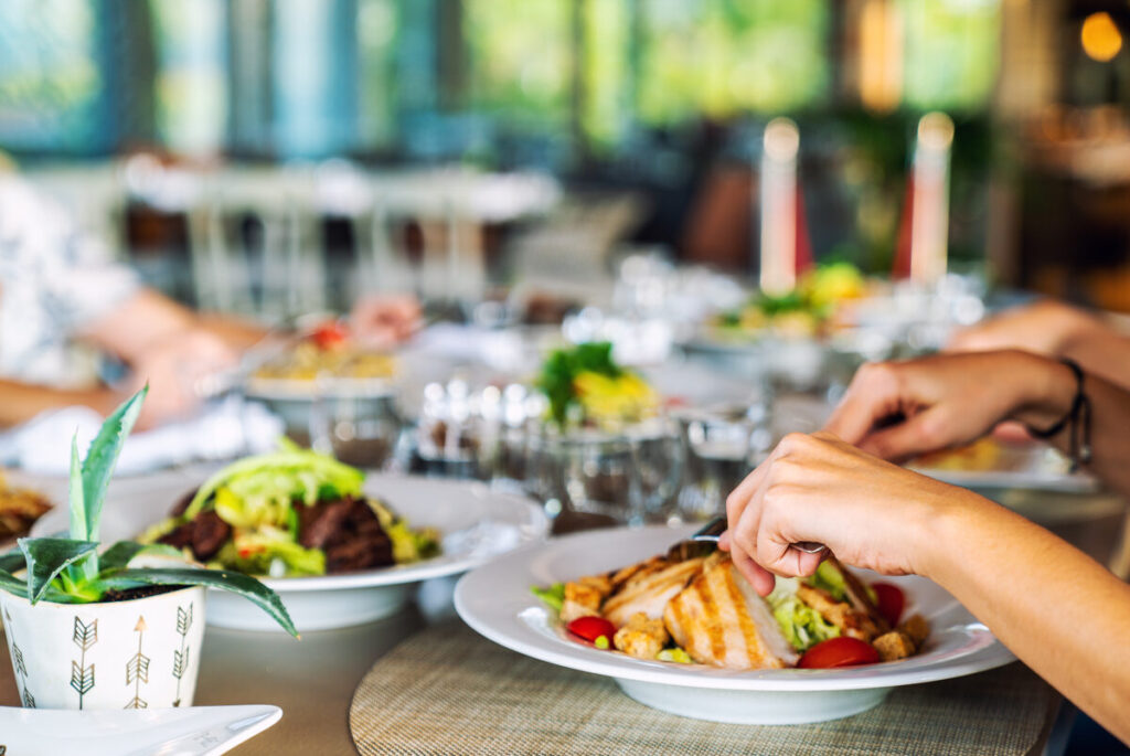 A Food Lover’s Guide to North Seminary Street Historic District: Savoring the Best Eats in Galesburg’s Culinary Heart